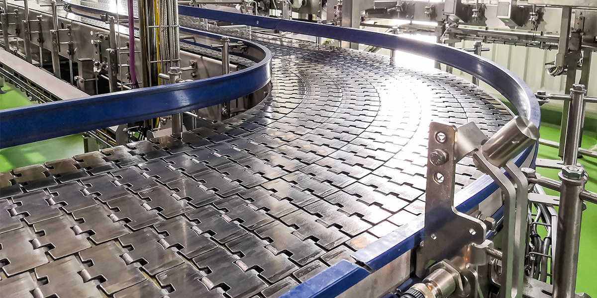 The Critical Role of Corner Tracks in Optimizing Conveyor System Performance